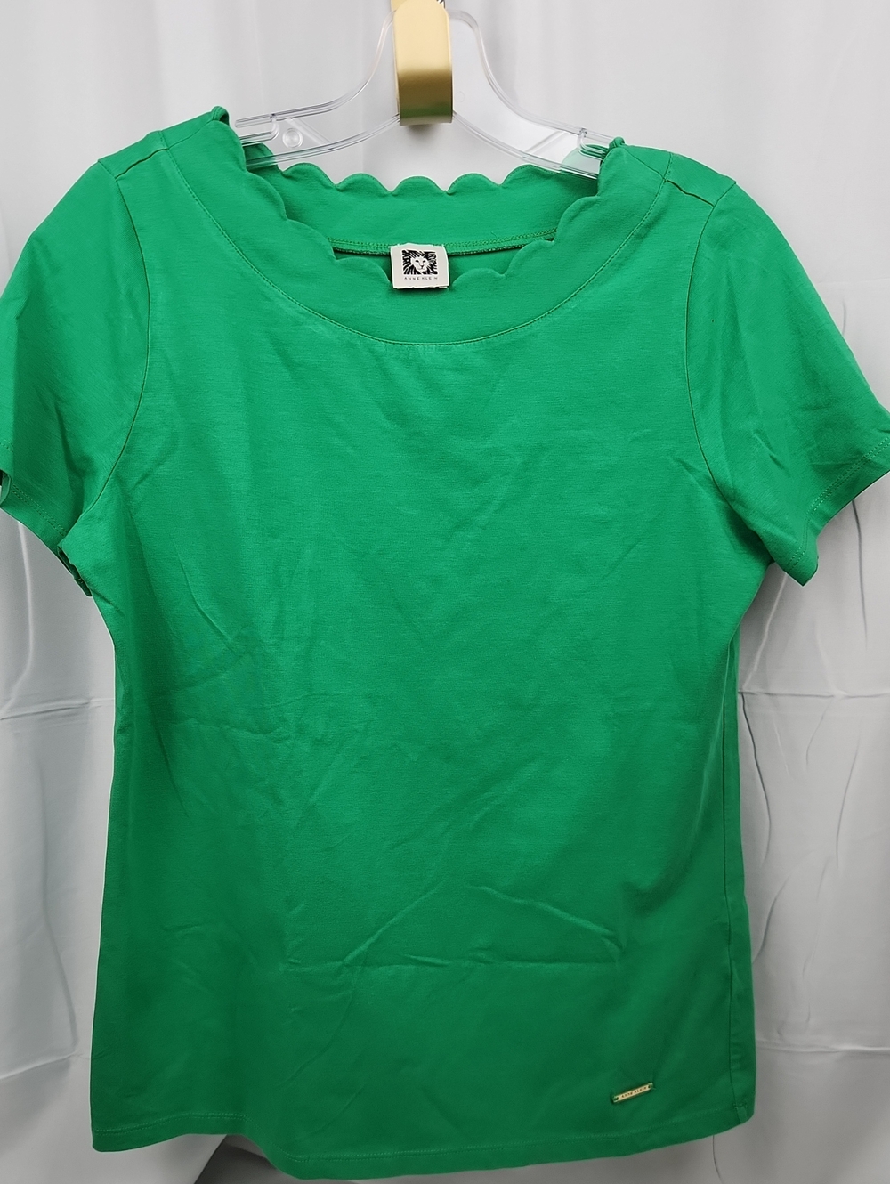Anne Klein Bright Green Short Sleeve Scalloped Neck Tee